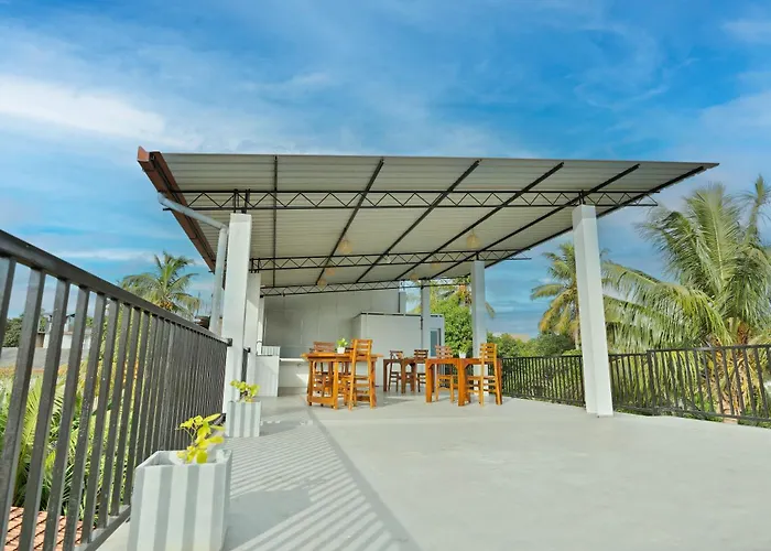 Lagoon Step Airport Transit Hotel