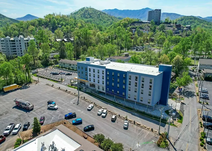 Comfort Suites Gatlinburg Downtown-Convention Center