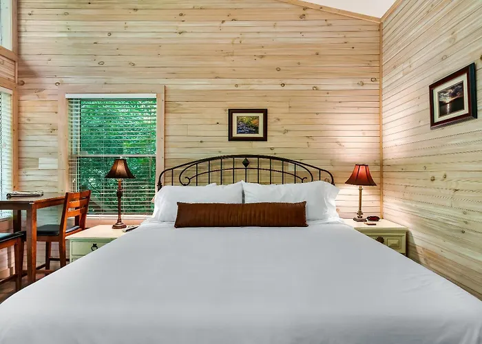 Rivers Edge Treehouses