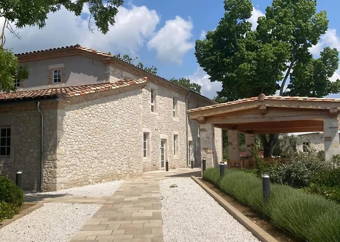Chateau Lecusse - La Grande Roche - Hotel, Spa, Boutique & Restaurant