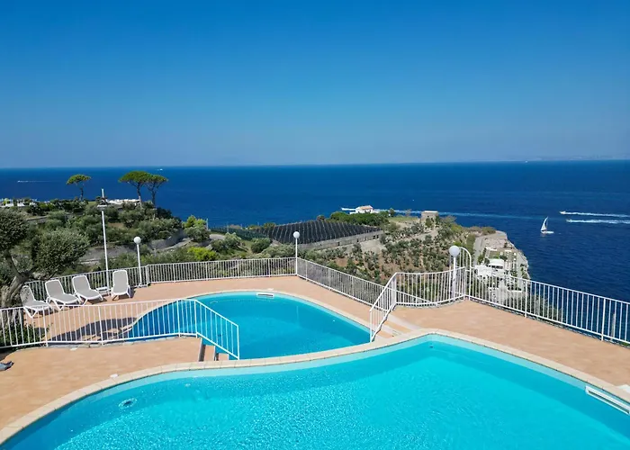 Hotel Villa Lubrense Sorrento
