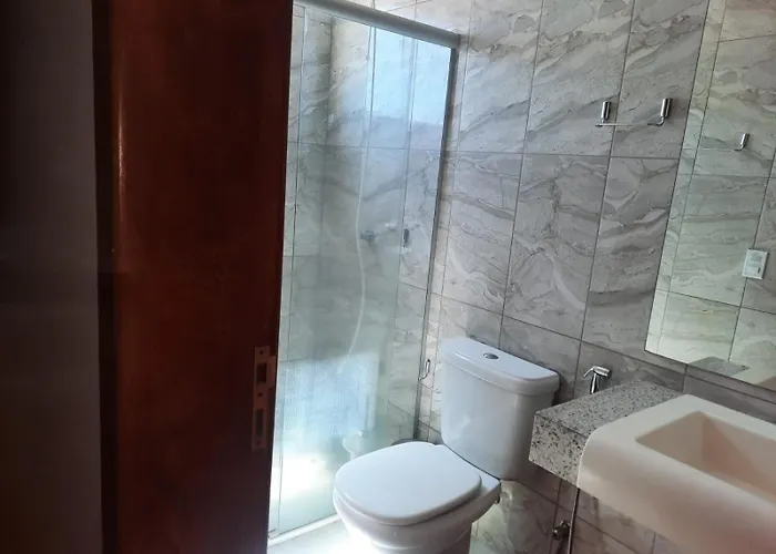 Ell Palace Hotel