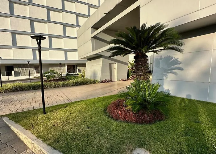 Eurobuilding Tama San Cristobal