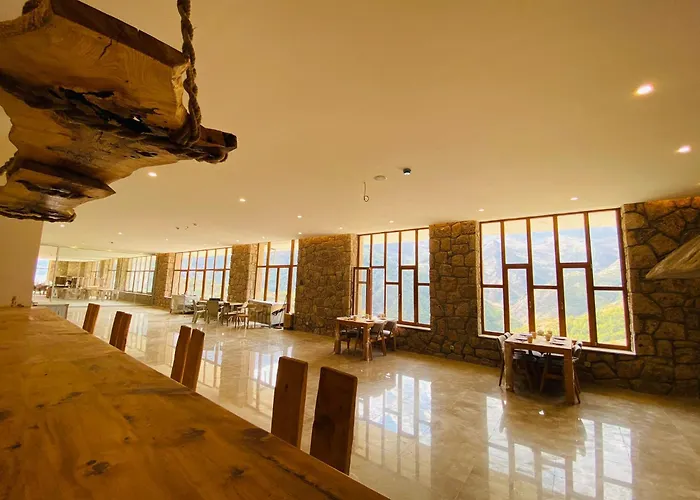Askireg Hotel