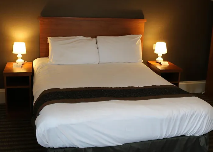 Fairway Inn