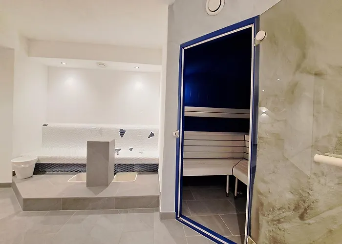 Hotel Tia Apart
