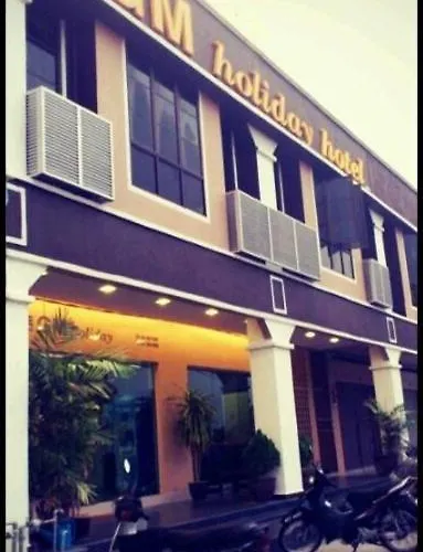 Gm Holiday Hotel