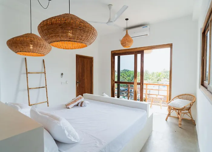 Komorebi Weligama