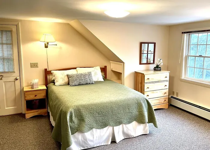 Peaceful Mtn Studio Pet-Friendly