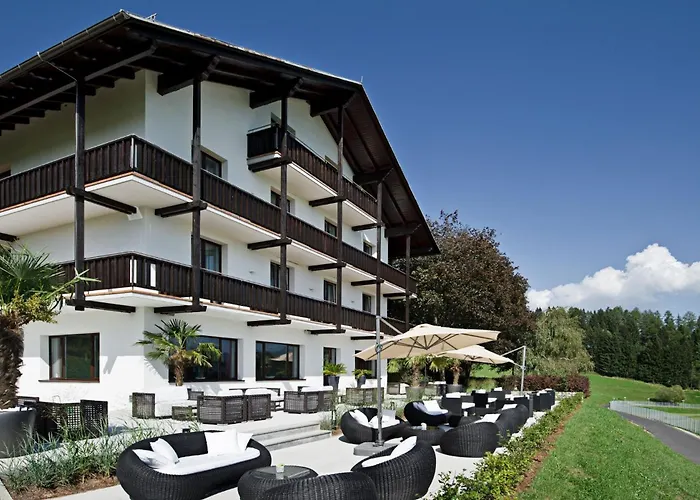 TAUROA Enzingerhof