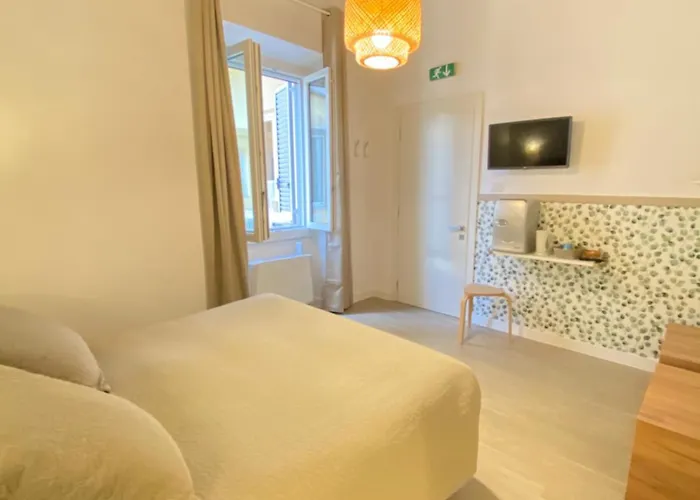 Hotel Nella Firenze