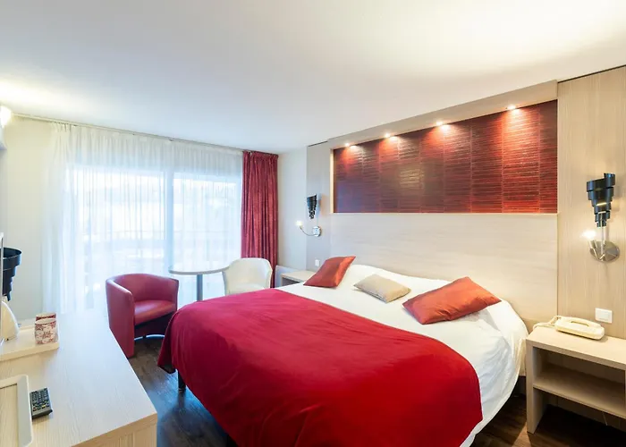 The Originals City, Hôtel L'Arc-En-Ciel, Thonon-les-Bains (Inter-Hotel)