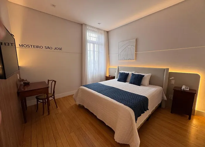Mosteiro Hotel de Charme próximo ao Vale dos Vinhedos