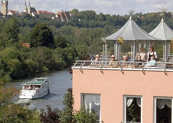 Hotel Schöne Aussicht