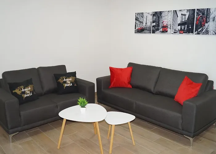 Lux 2 Bedroom Apartment, Swimming Pool, Gym And Free Parking Spot In Downtown Monterrey