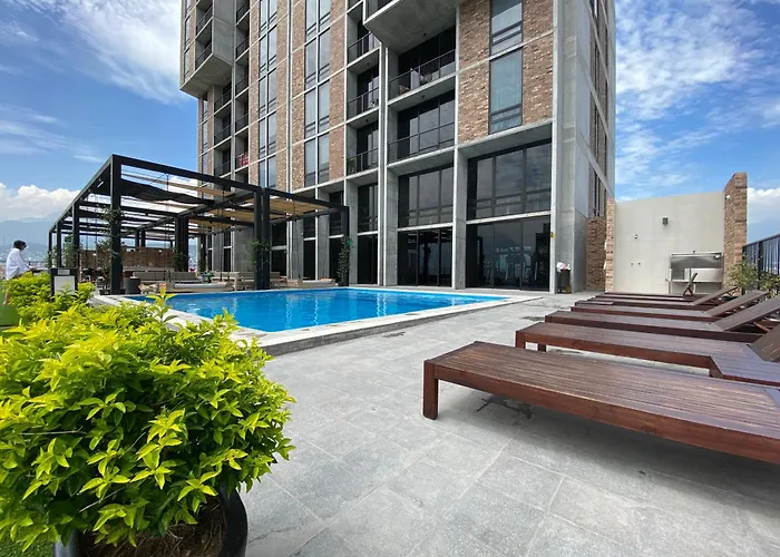 Lux 2 Bedroom Apartment, Swimming Pool, Gym And Free Parking Spot In Downtown Monterrey