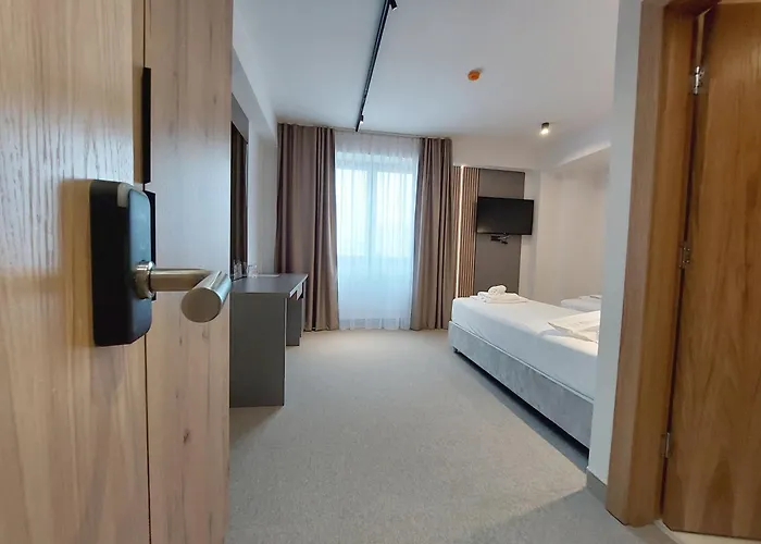 Hotel Almanas