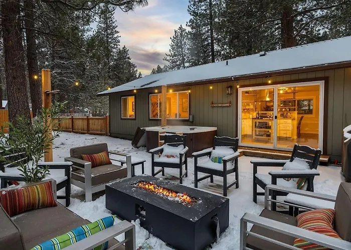 Hot Tub, Fire Pit, Dog Friendly, Heart Of Sisters, Amenities