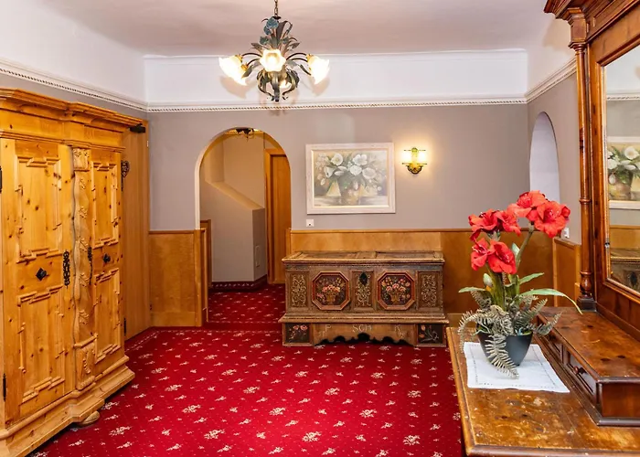 Hotel Lebzelter