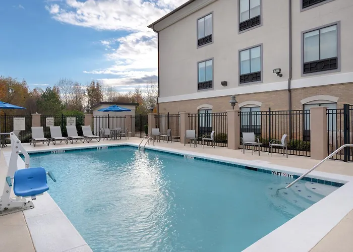Holiday Inn Express Hotel & Suites Prattville South By Ihg