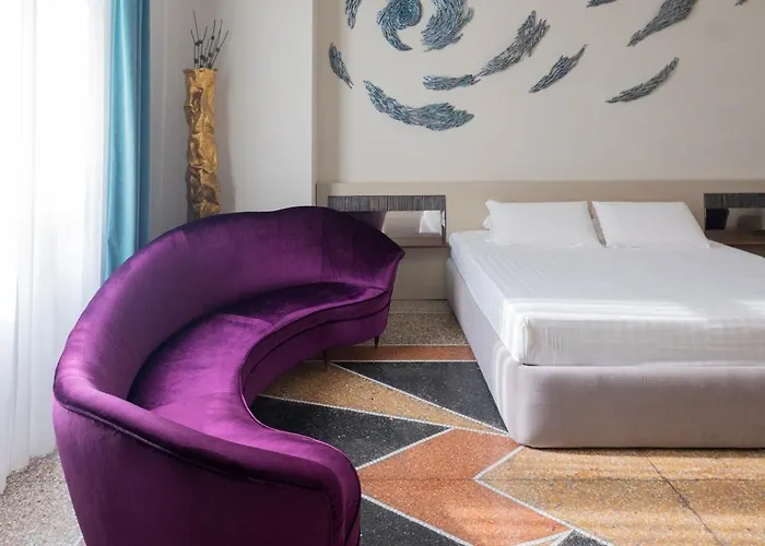 Atelier Inès Arts&Suites Napoli