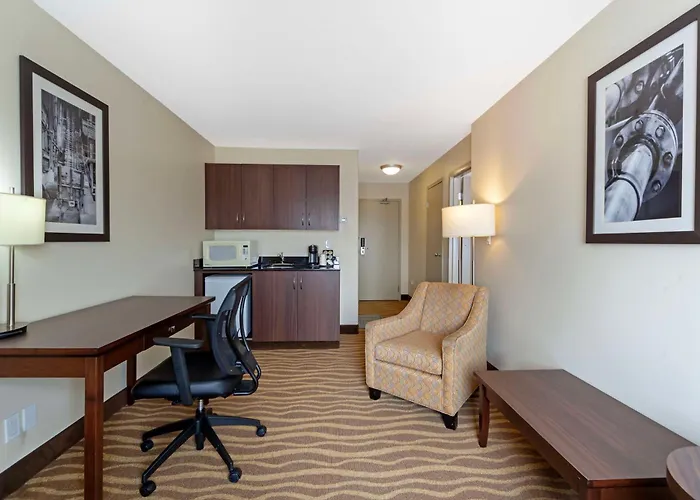 Best Western High Road Inn