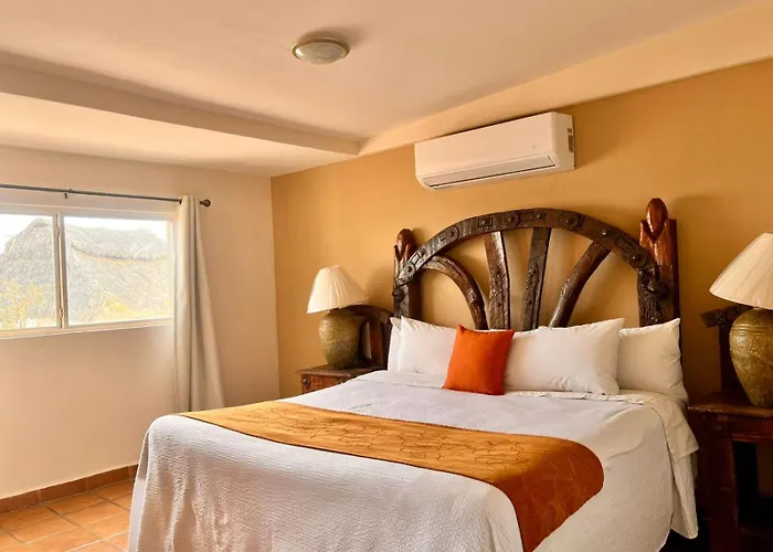 Los Vientos Hotel