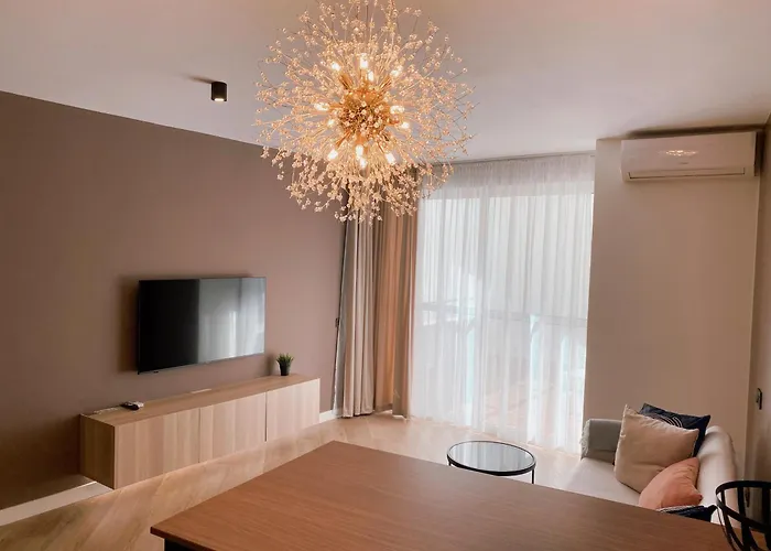 Zeus Apartment