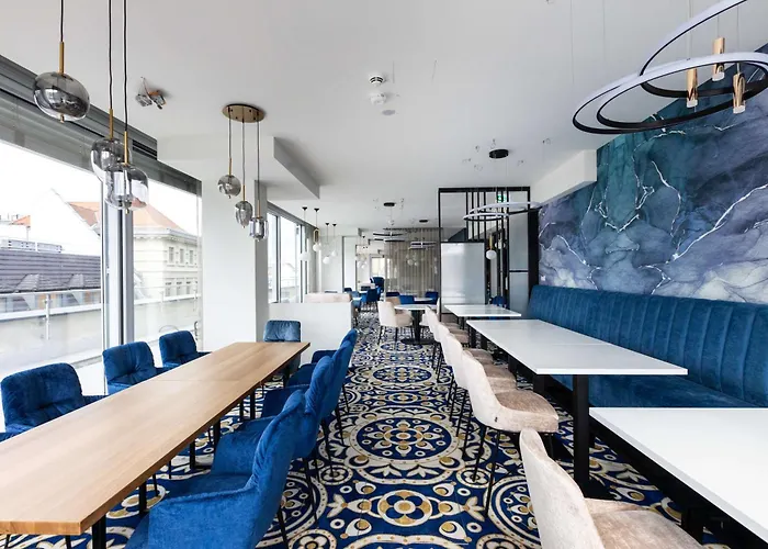 Best Western Premier Royal Blue - Adult Only