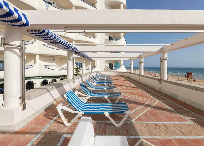Hotel Playa Victoria