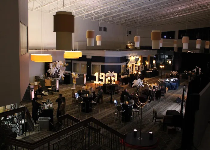 Wyndham Flint Mi Grand Blanc Bishop Airport Conference Ct