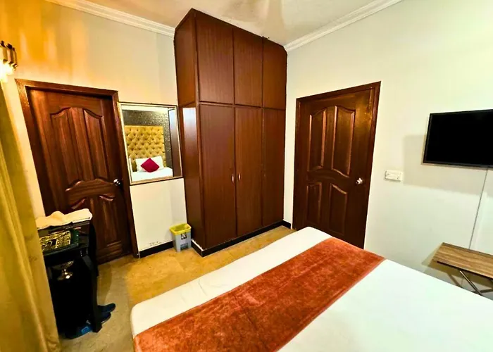 Doves Inn Hotel Kalma Chowk