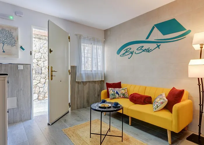 Andalusian Apartment By Seric, 15' Walking To The Beach