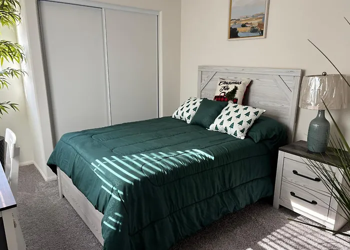 Route 66 Desert Retreat 3 Bedroom Home With Garden