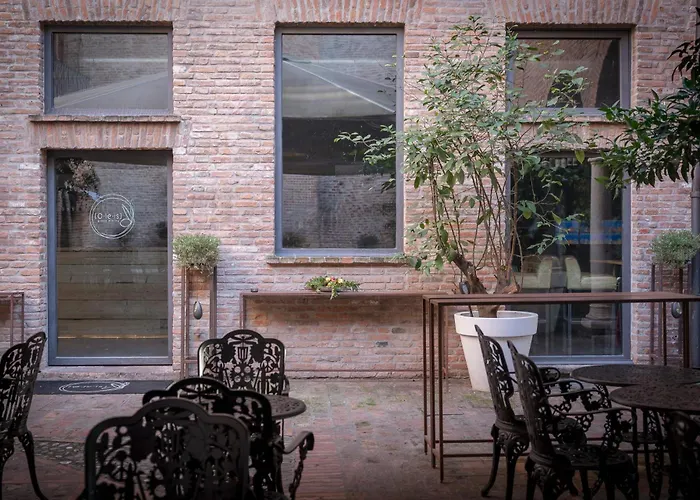 Maxxim Hotel & Loft