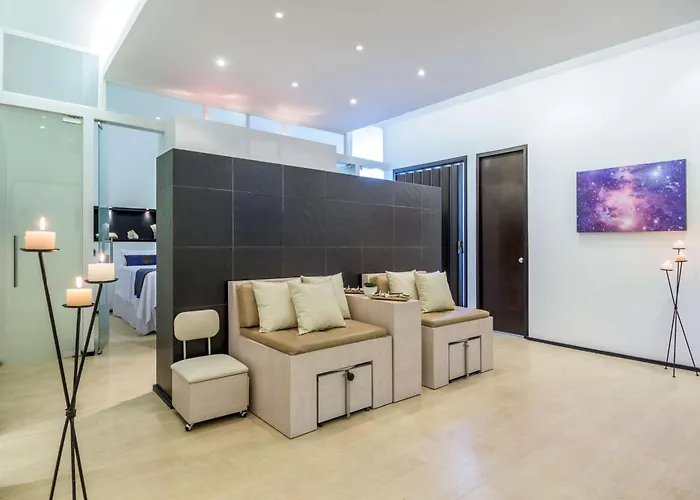 Nh Collection Medellin Royal