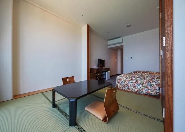Hotel Miyuki Beach