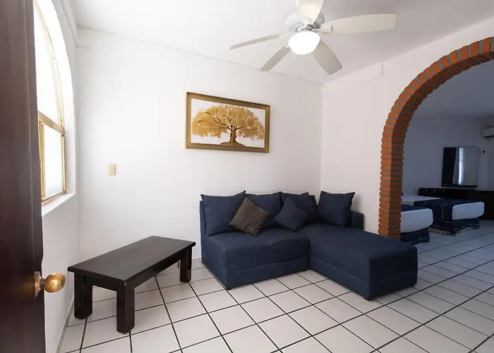 Costa Alegre Hotel & Suites