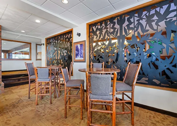 Best Western Plus Concord Inn