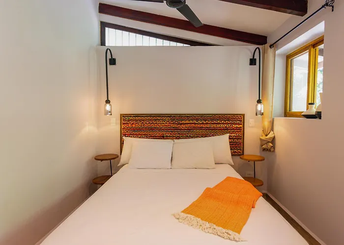 Paradiso Hostel