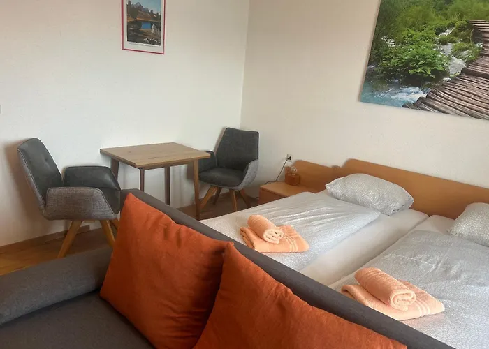 Gasthof mit Seeterasse&Appartements Zur Landeroith