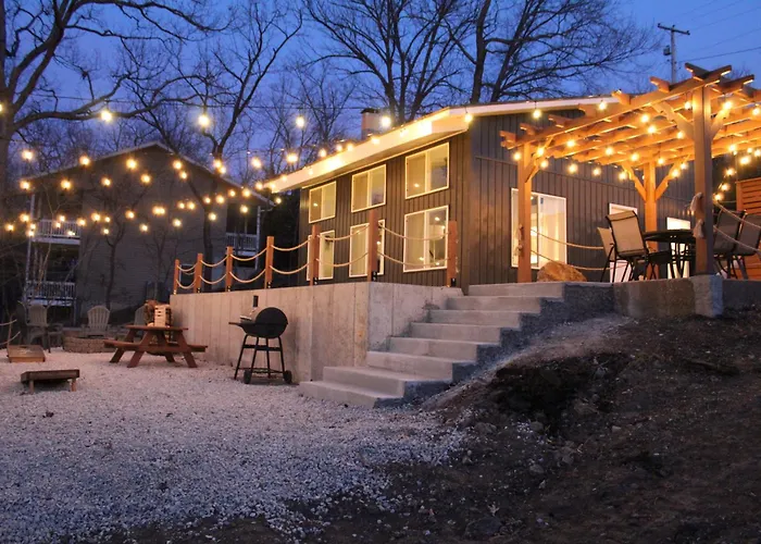 Modern Getaway - New Outdoor Amenities! - Location