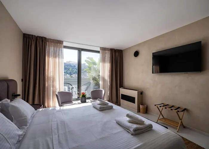 Regal Hotel Mitropoleos