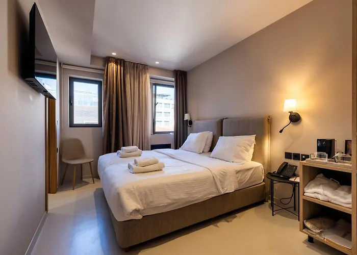 Regal Hotel Mitropoleos