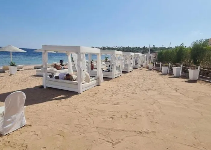Domina Coral Bay