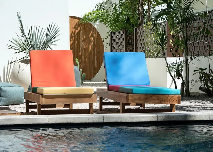 The Beach Break Surf Hotel