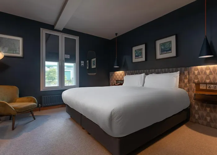The Huntsman Inn