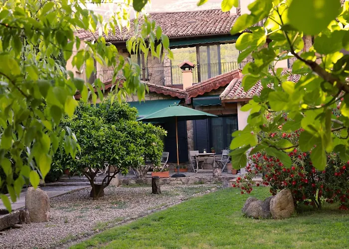 De Aldaca Rural - Only Adults