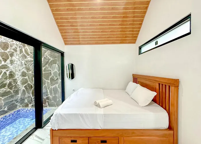 Diyanis Glamping Sekipan Tawangmangu Mitra Reddoorz