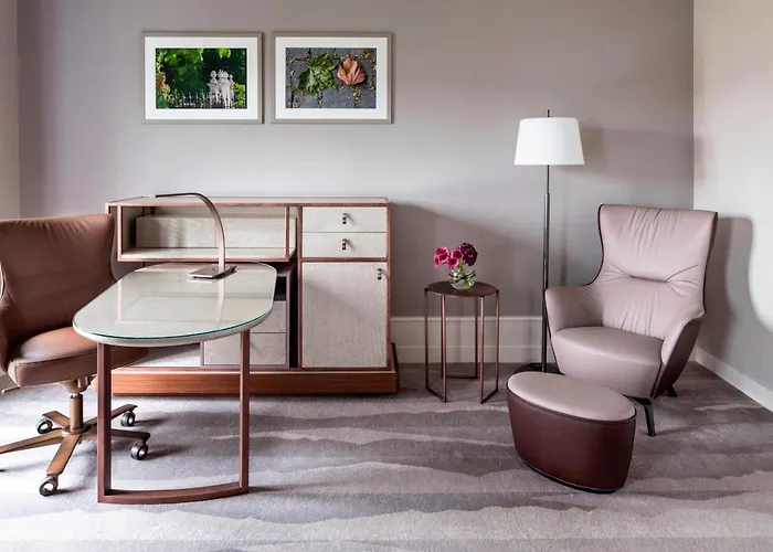 The Ritz-Carlton Hotel De La Paix, Geneva